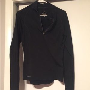 Long sleeve quarter zip up